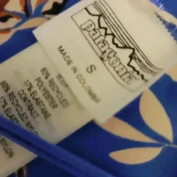 NWT Reversible Patagonia Swimsuit - Picture 5 of 8